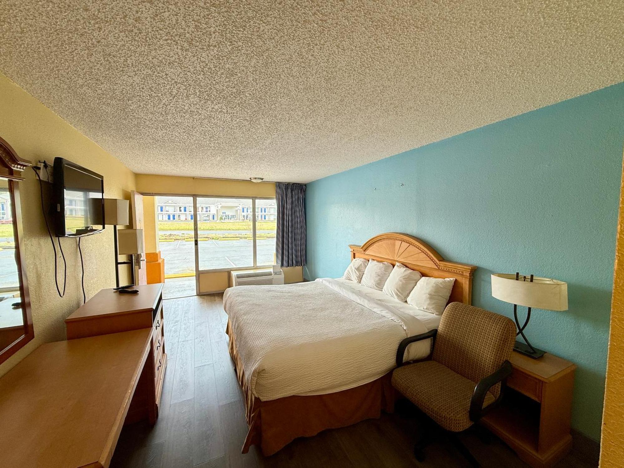 Days Inn By Wyndham Ruther Glen Kings Dominion Area Екстериор снимка