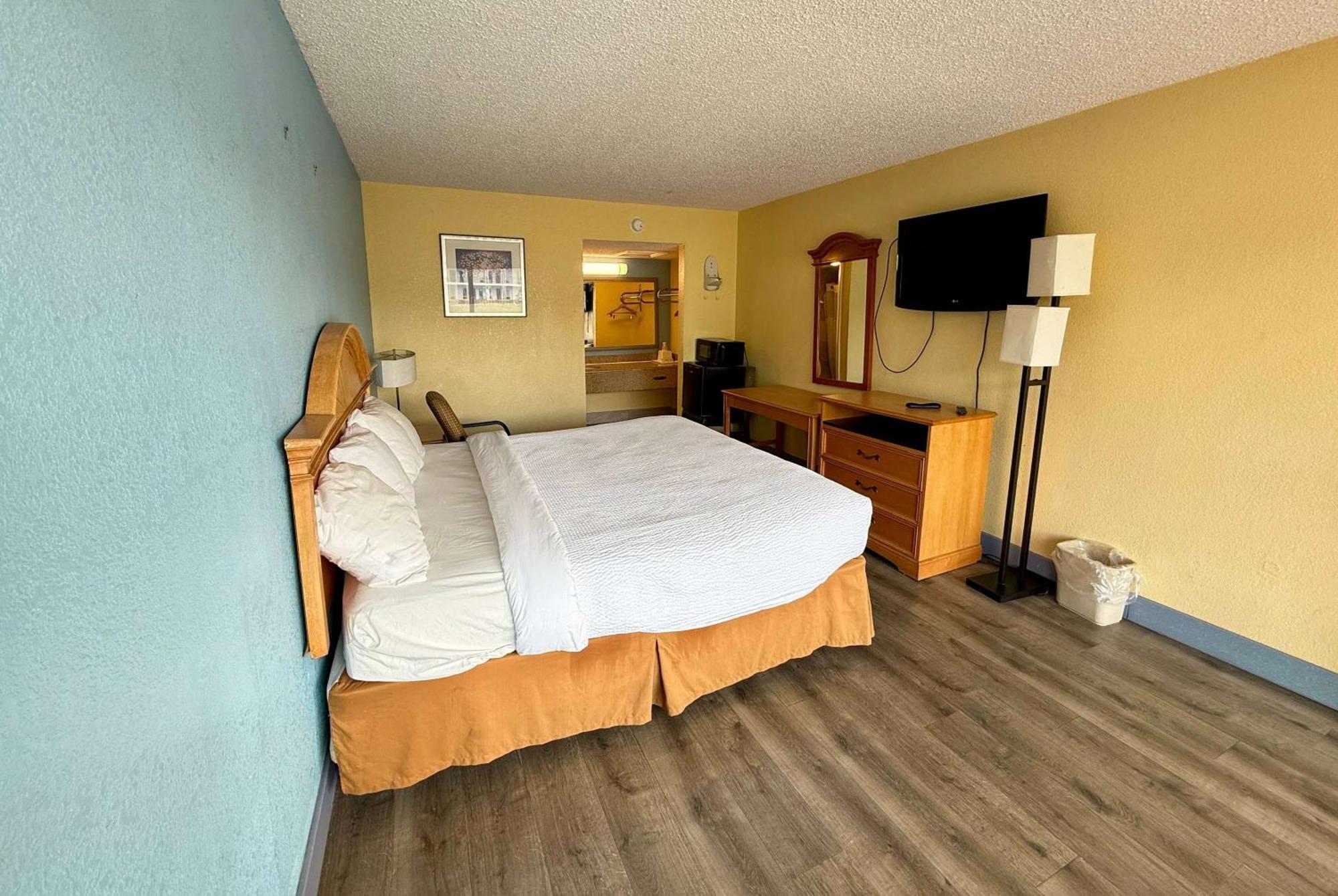 Days Inn By Wyndham Ruther Glen Kings Dominion Area Екстериор снимка
