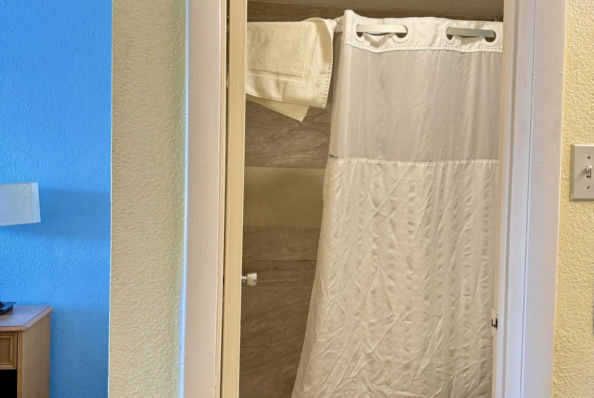 Days Inn By Wyndham Ruther Glen Kings Dominion Area Екстериор снимка