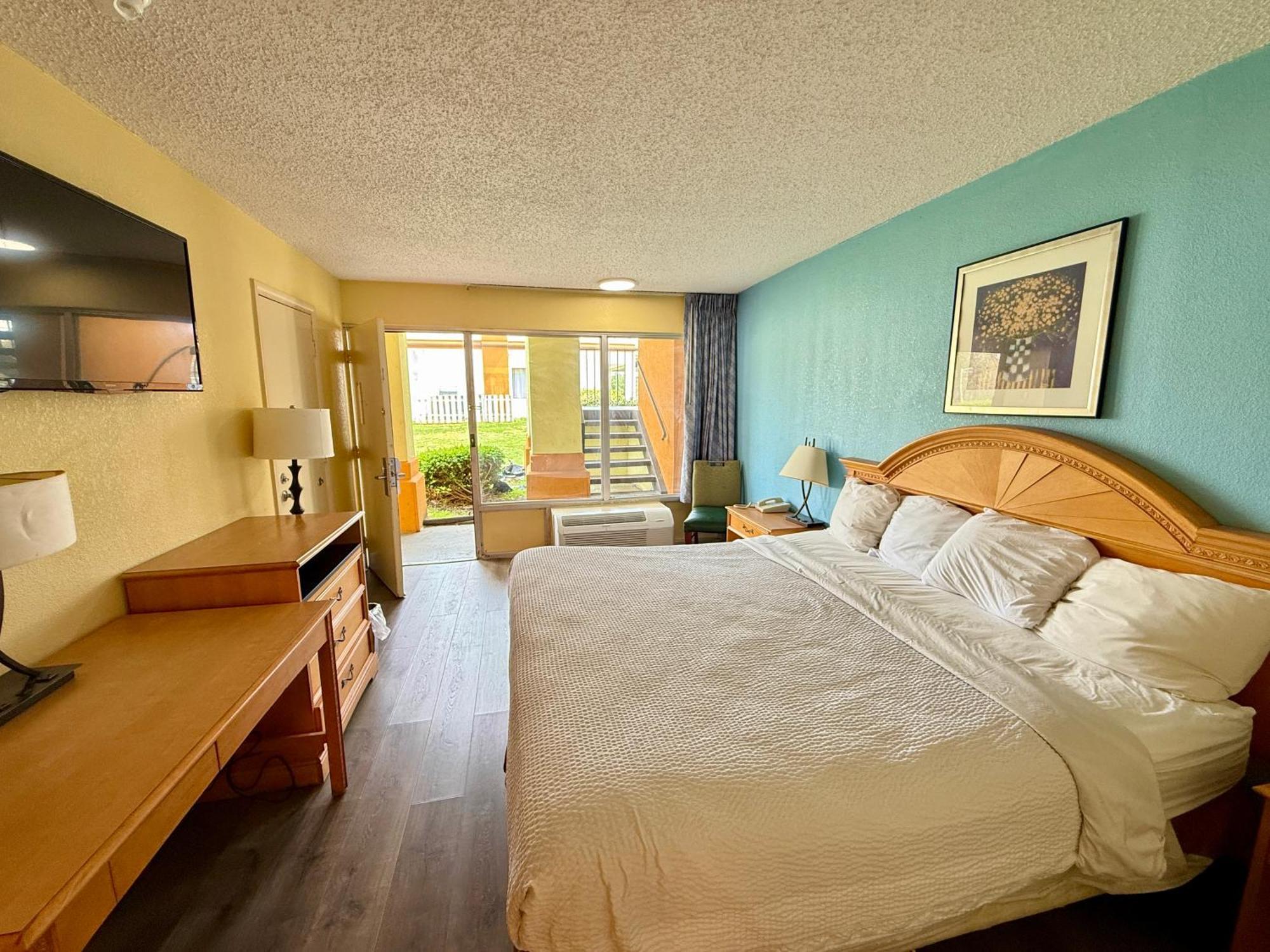 Days Inn By Wyndham Ruther Glen Kings Dominion Area Екстериор снимка