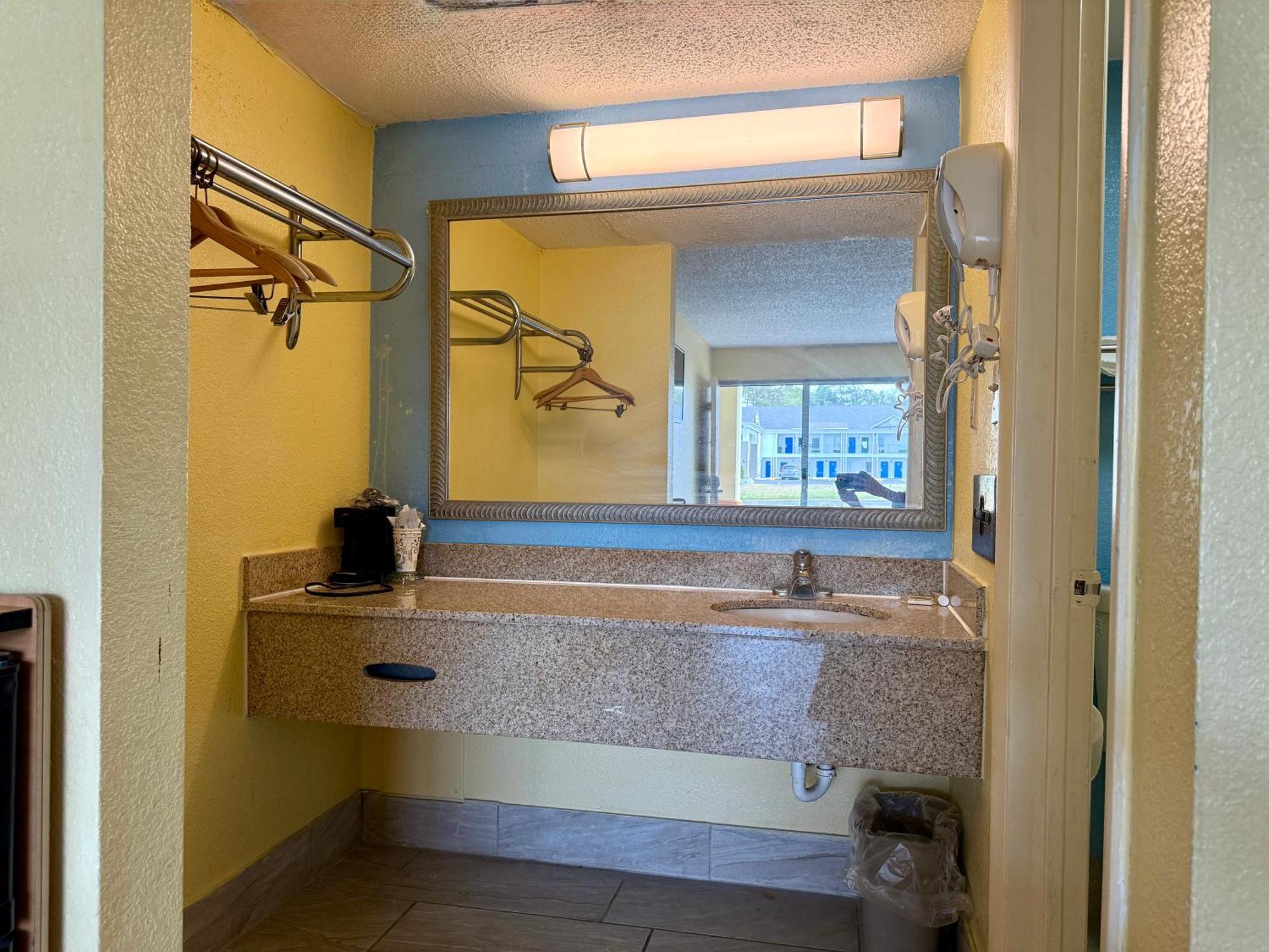 Days Inn By Wyndham Ruther Glen Kings Dominion Area Екстериор снимка
